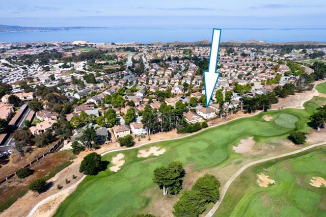 4180 Peninsula Point Drive, Seaside CA: https://media.crmls.org/mediaz/7e5a64ae-d062-48be-83a2-bf5920b042b7.jpg