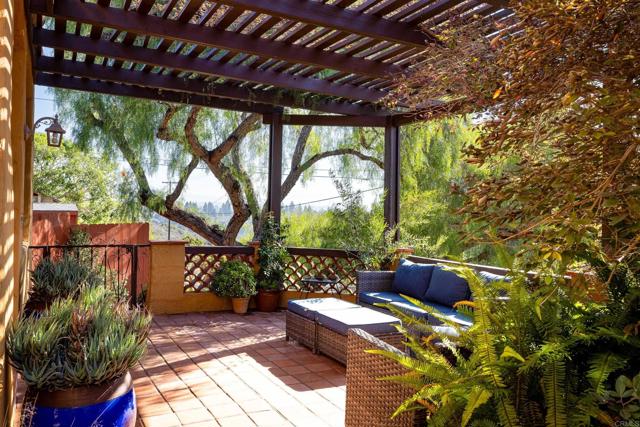 Detail Gallery Image 9 of 54 For 1603 Felton St, San Diego,  CA 92102 - 3 Beds | 2 Baths