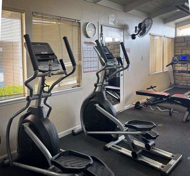 1518 Day Avenue, San Mateo CA: https://media.crmls.org/mediaz/7e5c0528-3778-4c07-a172-7bd2d9a97ef2.jpg