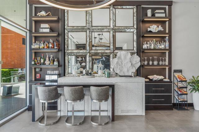 1020 Prospect St, La Jolla CA: https://media.crmls.org/mediaz/7e5d08e6-1943-4542-bd43-70669c1ff991.jpg