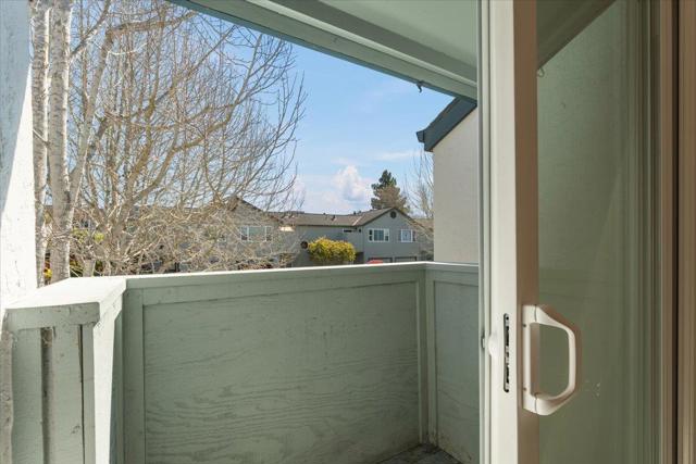 4239 Sea Pines Court, Capitola CA: https://media.crmls.org/mediaz/7e5fa217-d1f3-4879-b87d-bc7308ef5acf.jpg