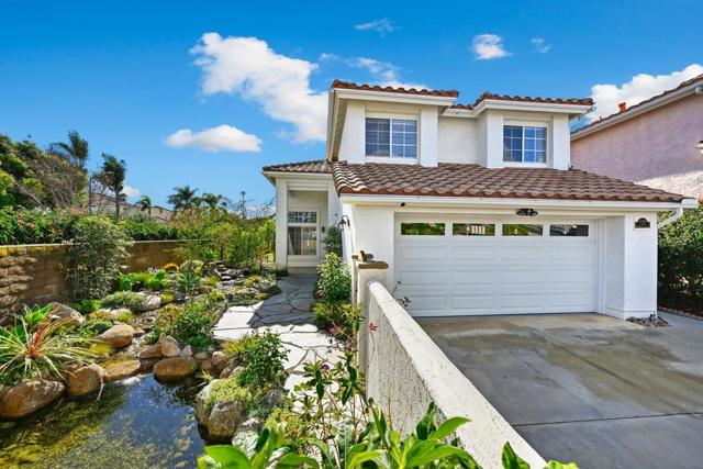 2198 Redwood Crst, Vista CA: https://media.crmls.org/mediaz/7e60a010-a631-4ef4-b79a-706c4a5488b6.jpg