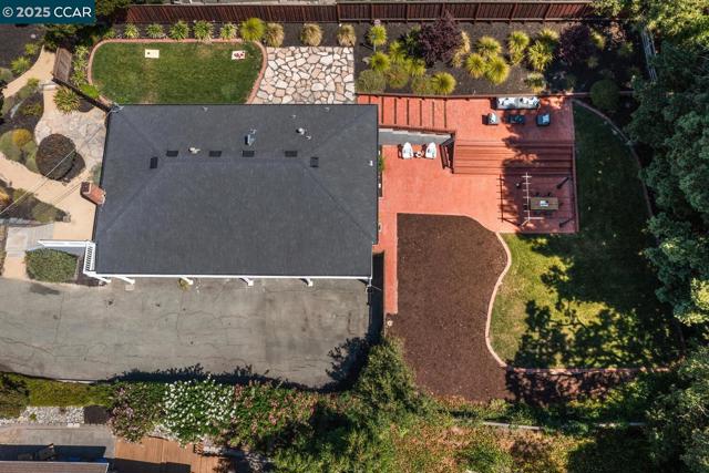 151 Andrea Drive, Walnut Creek CA: https://media.crmls.org/mediaz/7e630b19-4d0a-4b8f-afd9-a00b871a770b.jpg