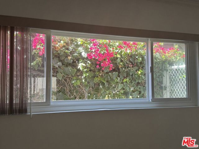 1138 23rd, B photo 11