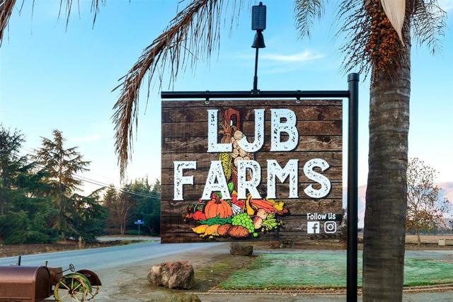 7610 Miller Avenue, Gilroy CA: https://media.crmls.org/mediaz/7e64051d-076c-4e78-9dd4-bd257cc3ffea.jpg