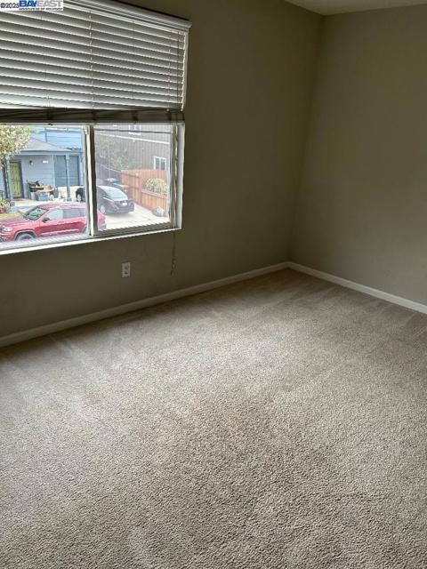 112 Gibson AVE, Bay Point CA: https://media.crmls.org/mediaz/7e6488f3-0b0b-464d-bfc5-8aab5b76a81d.jpg