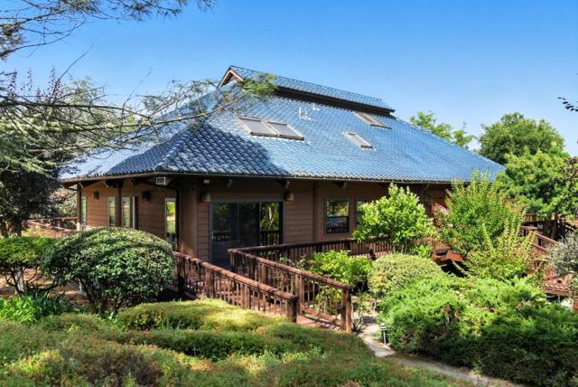 24616 Miller Hill Road, Los Gatos CA: https://media.crmls.org/mediaz/7e6567e1-d816-4170-92bb-1a5f82a2464b.jpg