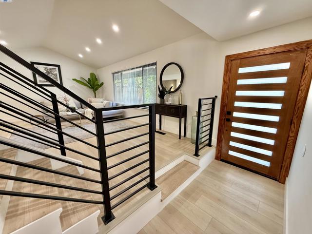 1926 Paseo Del Cajon, Pleasanton CA: https://media.crmls.org/mediaz/7e66973f-0bde-47d6-88fa-a66edefa84f7.jpg