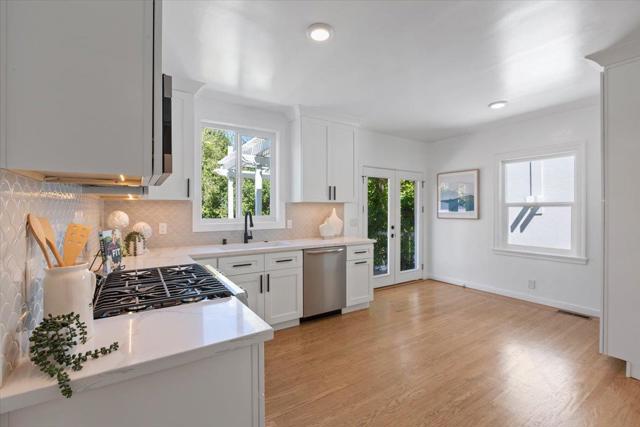 1555 Alma Street, Palo Alto CA: https://media.crmls.org/mediaz/7e66f910-ccc8-41b3-9adf-3e65cafb8a89.jpg
