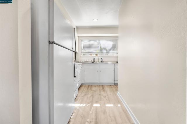 Image 5 of 31 For 1155 Kenwal Road  D