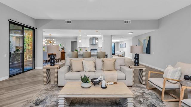 53 Colgate Dr, Rancho Mirage CA: https://media.crmls.org/mediaz/7e67ed29-3d5b-487b-94fa-997515775534.jpg