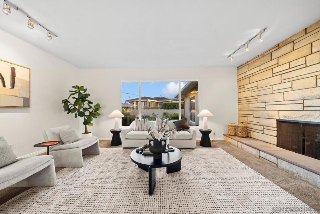 1261 Catalina - photo 10