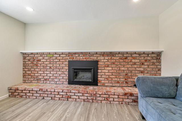 2739 Saint Giles Lane, Mountain View CA: https://media.crmls.org/mediaz/7e6a3853-c6cb-4e0d-833b-725f50ded526.jpg