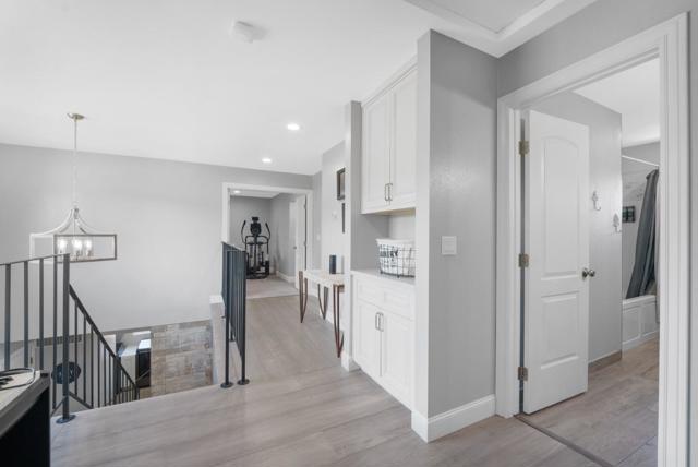 460 La Crosse Drive, Morgan Hill CA: https://media.crmls.org/mediaz/7e6aabe6-9ec7-43d6-92a3-12963268a0d8.jpg