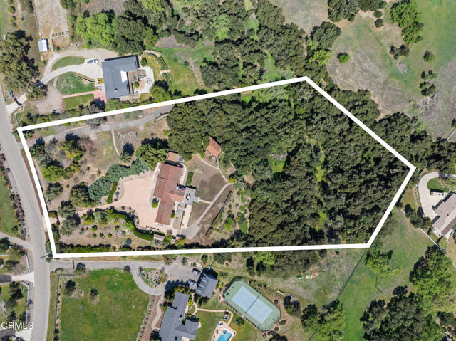 1270 Dove Meadow Road, Solvang CA: https://media.crmls.org/mediaz/7e6b2b83-8f7f-4d86-8f47-405e11d80582.jpg