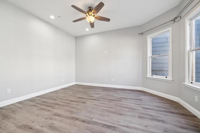 30003006 26th Street, San Francisco CA: https://media.crmls.org/mediaz/7e6bb883-1102-4158-ae7b-6307a0d6de79.jpg