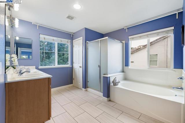 1413 Angus St, Patterson CA: https://media.crmls.org/mediaz/7e6bda76-0ed3-4aeb-a144-86fc2869a06d.jpg