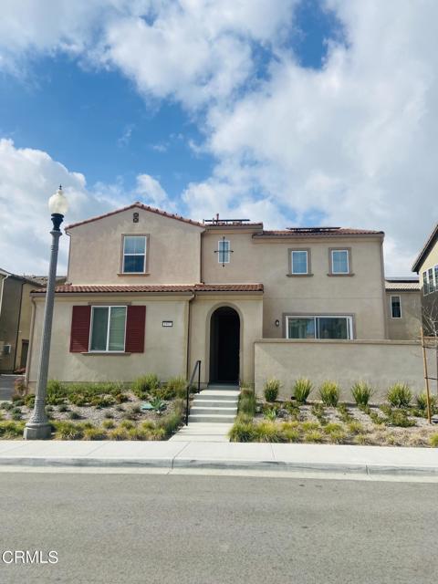 Detail Gallery Image 1 of 1 For 1937 Pomegranate St, Santa Paula,  CA 93060 - 3 Beds | 3 Baths