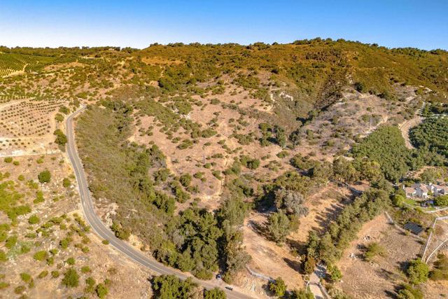 Detail Gallery Image 11 of 33 For 28 El Calamar Rd, Temecula,  CA 92590 - – Beds | – Baths