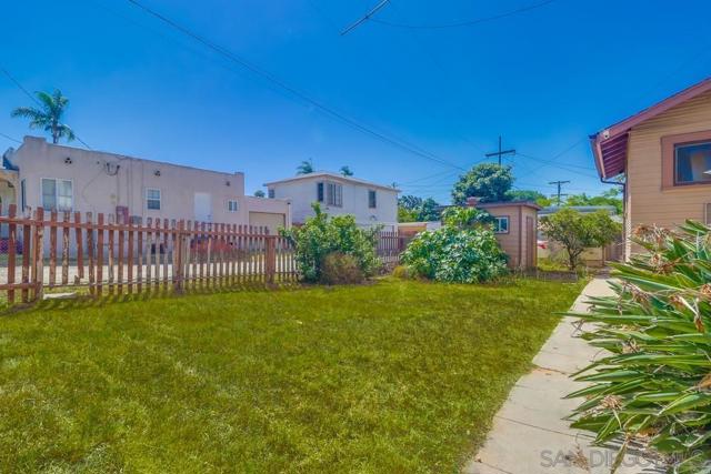 305 F Avenue, National City CA: https://media.crmls.org/mediaz/7e6d4392-6067-4f4b-a36e-52ee3f2d11fe.jpg