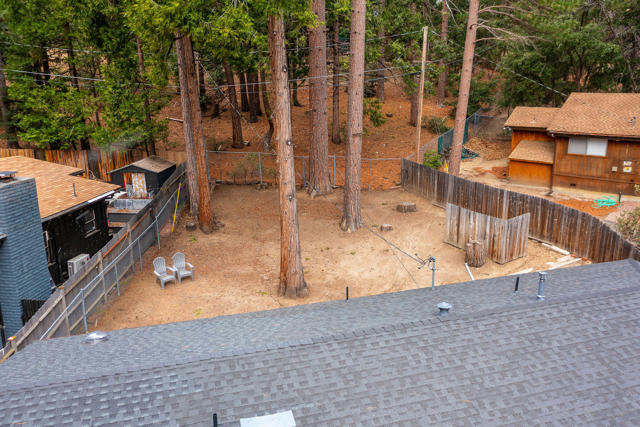 25169 Franklin Drive, Idyllwild CA: https://media.crmls.org/mediaz/7e6fea48-a60d-4b89-b9a0-f4ae894c2fa7.jpg