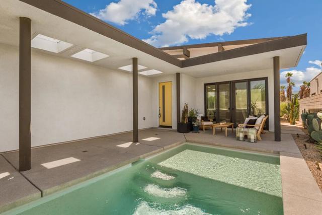 423 Fountain Drive, Palm Springs, CA 92262