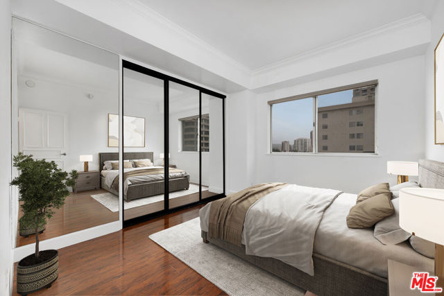10787 Wilshire Boulevard, Los Angeles CA: https://media.crmls.org/mediaz/7e7067b6-6263-42d0-8384-d1dc406987de.jpg