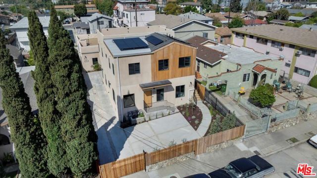 416 S Avenue 56, Los Angeles CA: https://media.crmls.org/mediaz/7e728549-b74c-4119-aa99-41ec788d4450.jpg