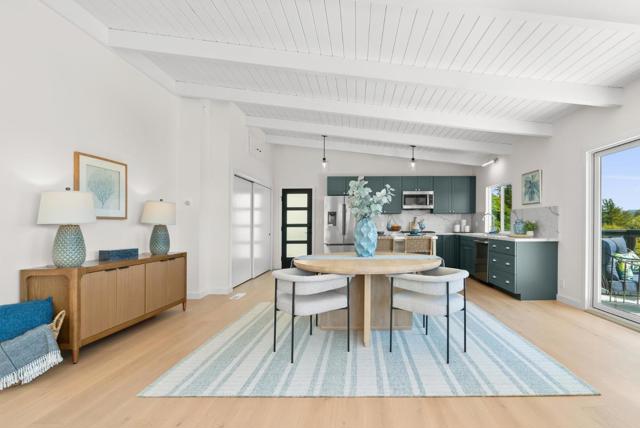 105 Vista Mar Court, Aptos CA: https://media.crmls.org/mediaz/7e728ec2-297f-4037-987b-66a46eca4577.jpg