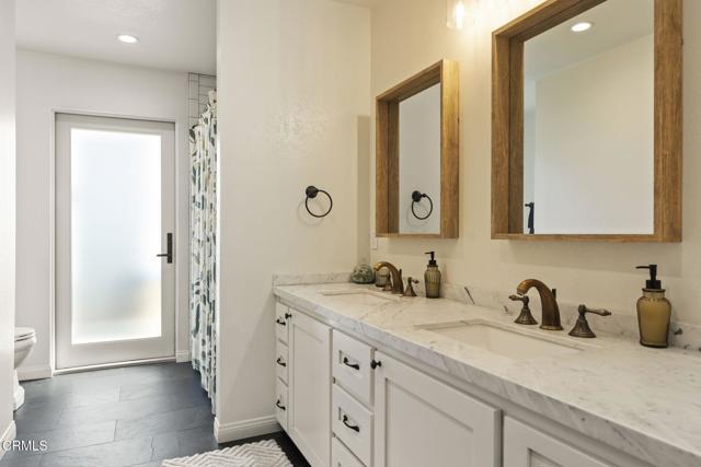 1130 Rancho Drive, Ojai CA: https://media.crmls.org/mediaz/7e729218-0ed0-4656-8c51-7fe2c3bb615f.jpg