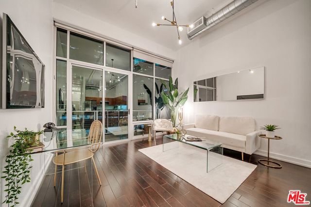 Image 2 of 20 For 645 9th Street 706