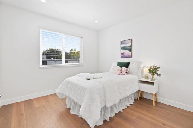 5222 Adalina Court, San Jose CA: https://media.crmls.org/mediaz/7e7533e6-0aa6-4cc1-9e4b-023aad8c4322.jpg