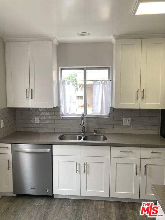 1538 STANFORD Street, Santa Monica CA: https://media.crmls.org/mediaz/7e75890f-daaa-4834-a859-c6791a6faca0.jpg