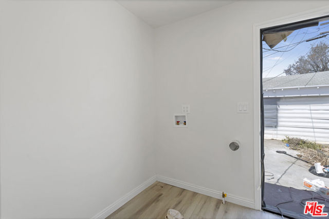 11119 S Denker Avenue, Los Angeles CA: https://media.crmls.org/mediaz/7e75acee-a85d-459a-8ff5-ae8abeabeb4d.jpg