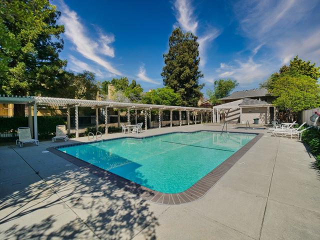 471 Northlake Drive, San Jose CA: https://media.crmls.org/mediaz/7e769583-0c9f-46ba-91ac-f24a935e79cf.jpg