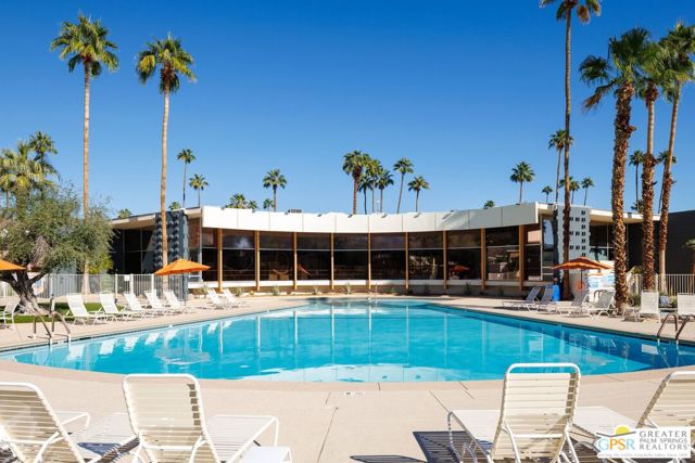 1111 E Palm Canyon Drive #307, Palm Springs, CA 92264