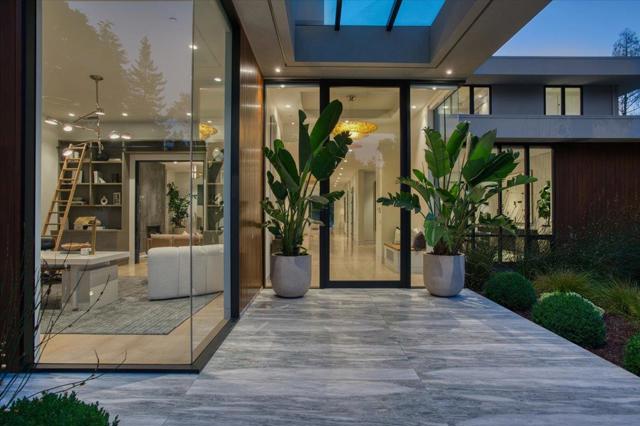 88 Tuscaloosa Avenue, Atherton CA: https://media.crmls.org/mediaz/7e79301d-fafc-47fd-99b5-6c168855413b.jpg