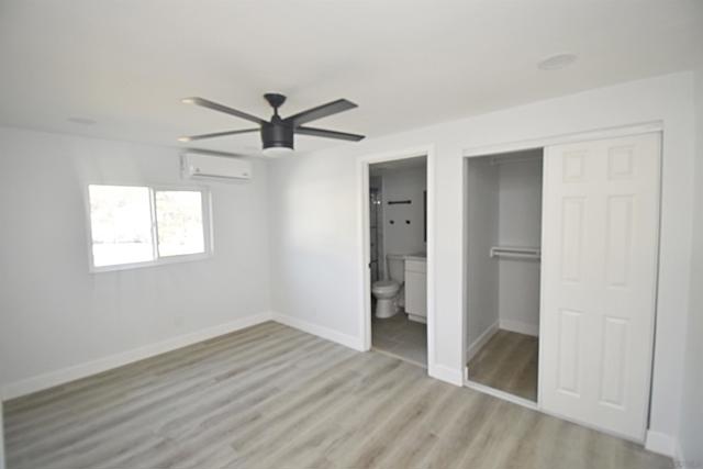 14X14 MASTER BEDROOM WITH WALKIN CLOSET