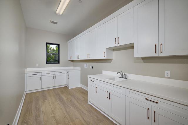 1755 Calle Catalina, Escondido CA: https://media.crmls.org/mediaz/7e7a4917-7113-4b6e-986d-7632e51e5429.jpg