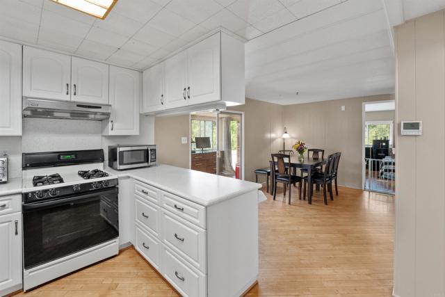 Detail Gallery Image 9 of 31 For 500 Ranchers Dr. #107,  San Marcos,  CA 92069 - 2 Beds | 2 Baths