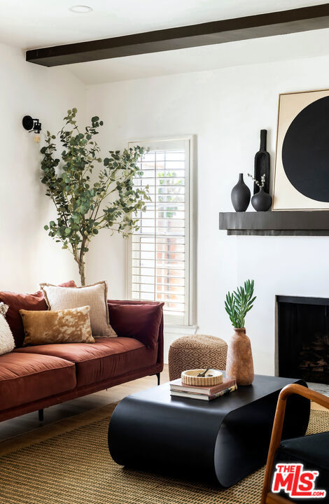 3627 W 64th Street, Los Angeles CA: https://media.crmls.org/mediaz/7e7b05f3-aa1c-4f9c-a195-1e91bc1b0cab.jpg