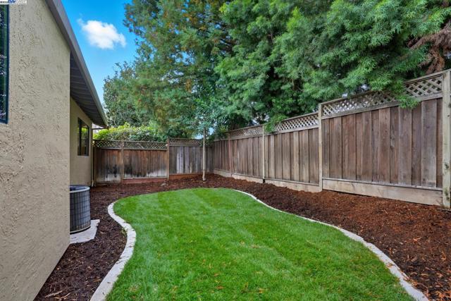 7444 Pecan Court, Pleasanton CA: https://media.crmls.org/mediaz/7e7b9d59-71b0-41e2-826e-2b4723826546.jpg