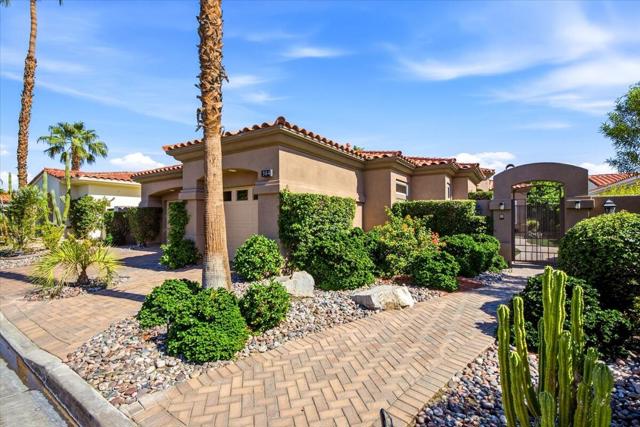 384 Tomahawk Drive, Palm Desert, CA 92211