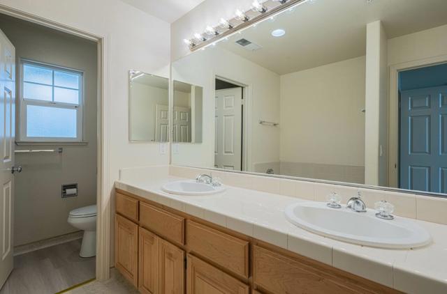 213 Montclair Lane, Salinas CA: https://media.crmls.org/mediaz/7e7fccb5-163e-4e54-92d1-d72e9a9c6a3c.jpg