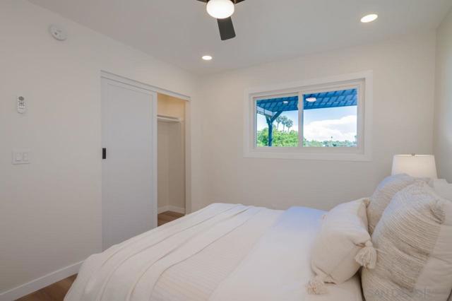 4439 Limerick Way, San Diego CA: https://media.crmls.org/mediaz/7e80caec-9706-4cb7-9fea-9d6d21771fdc.jpg