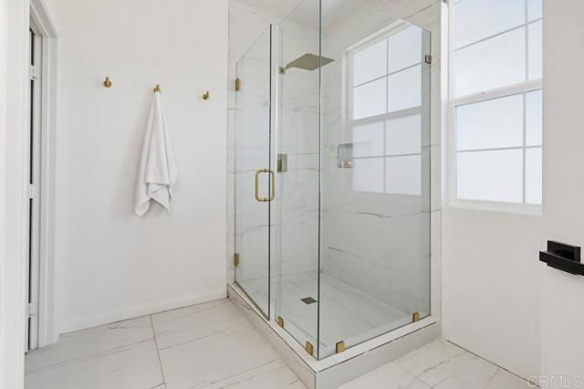 Detail Gallery Image 31 of 46 For 1720 Santa Ivy Ave, Chula Vista,  CA 91913 - 5 Beds | 3/1 Baths