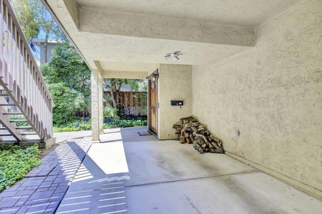 1120 Brewster Avenue, Redwood City CA: https://media.crmls.org/mediaz/7e83f278-7951-4459-8f86-c857bfbdd3ae.jpg