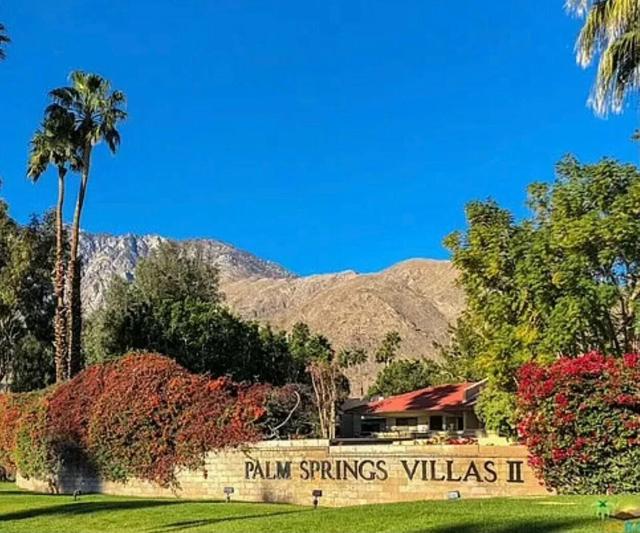 2801 N Los Felices E Circle, Palm Springs CA: https://media.crmls.org/mediaz/7e84a97a-f0b9-42c8-9af8-748b8fbe04b3.jpg