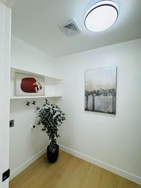 1213 Lightland Road, San Jose CA: https://media.crmls.org/mediaz/7e878380-9151-4f4c-9593-39c4014a10ec.jpg