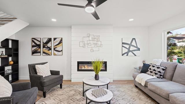 Detail Gallery Image 6 of 23 For 7833 Camino Huerta, San Diego,  CA 92122 - 2 Beds | 1 Baths